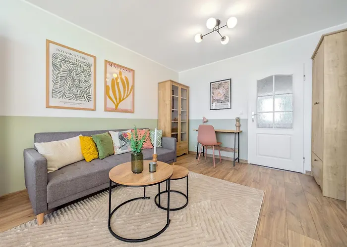 Apartment Szybowcowa Homely By Bookinghost *