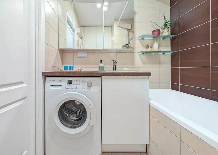 Apartment Szybowcowa Homely By Bookinghost